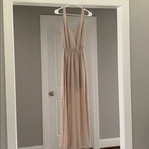 Show me your mumu Kendall soft v-back a-line gown